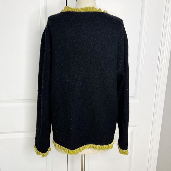 Tally Ho 100% Wool Embroidered Cardigan Sweater Floral Velvet Ruffle Trim Sz 1X - Picture 3 of 6